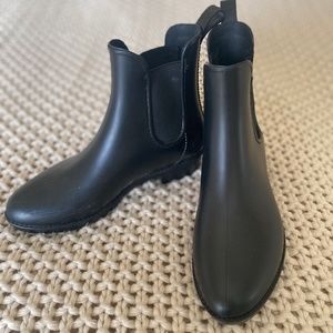 Joe Fresh Chelsea Rubber Boot